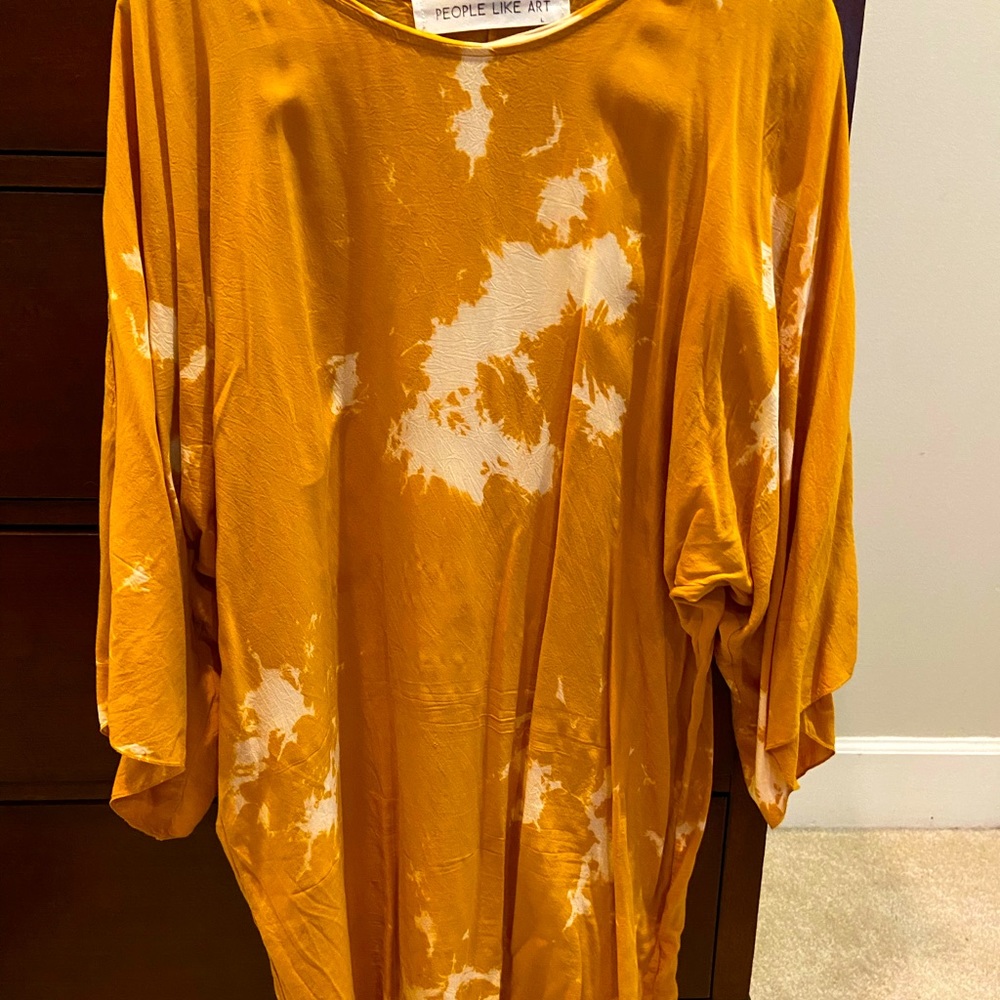 Gold People Like Art dress.